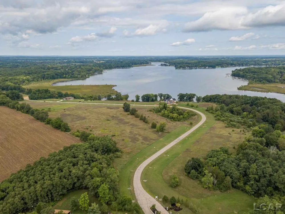 109 Bloomfield Boulevard Cambridge Township, MI 49230