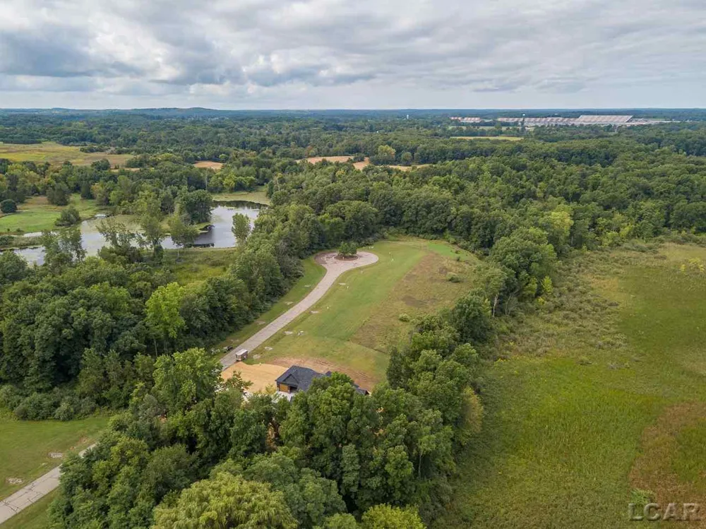 109 Bloomfield Boulevard Cambridge Township, MI 49230