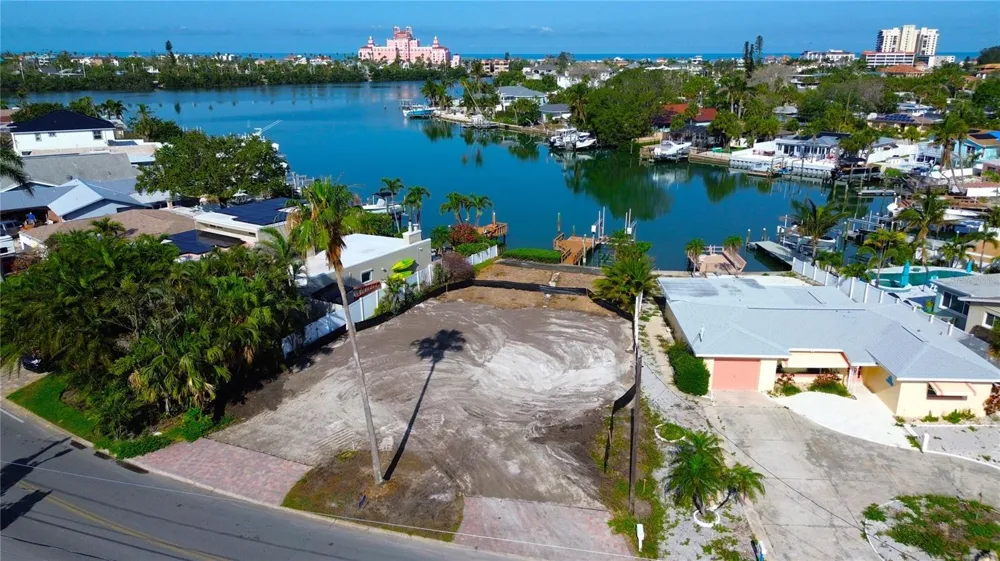 3738 BELLE VISTA DRIVE E St Pete Beach, FL 33706