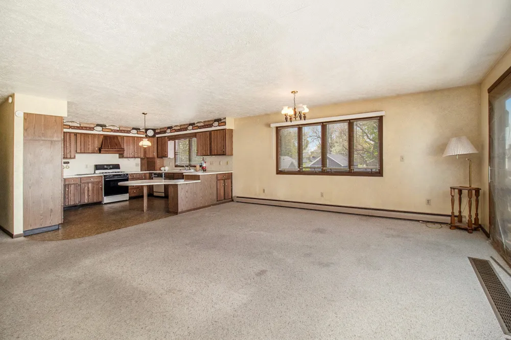 929 S Washington Avenue Ludington City, MI 49431