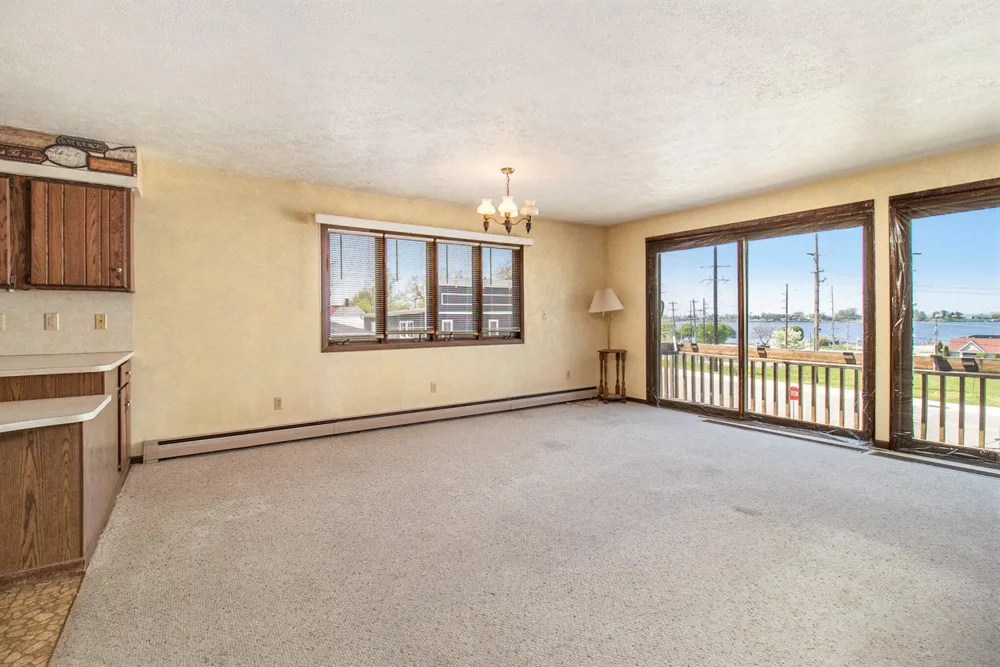 929 S Washington Avenue Ludington City, MI 49431