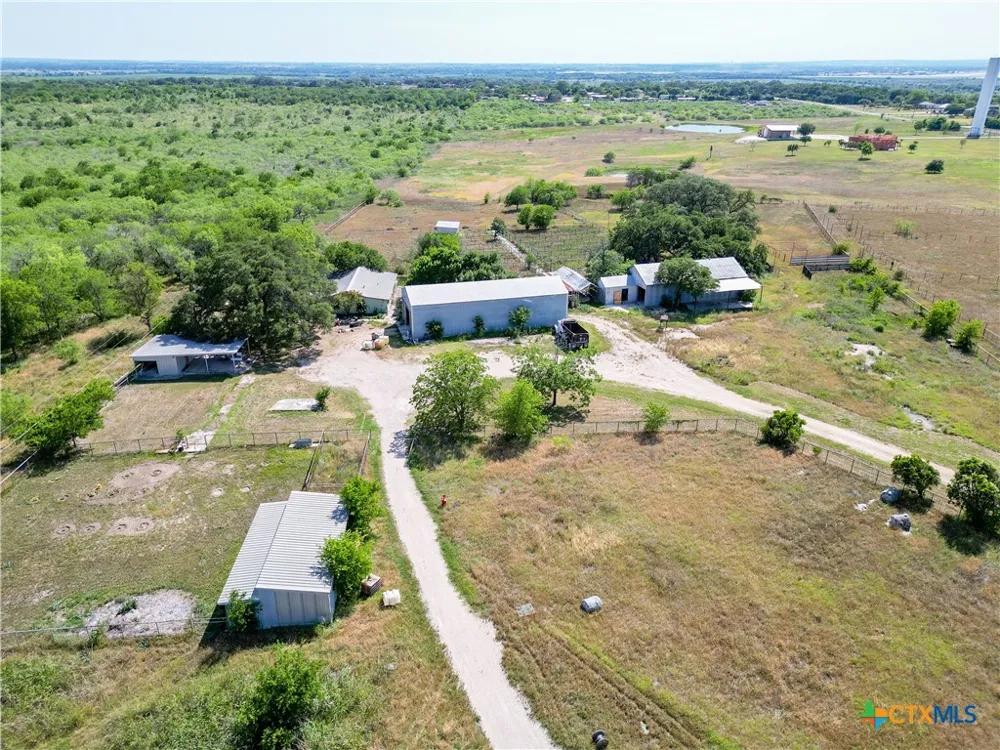 2143 Fm 1966 Maxwell, TX 78656