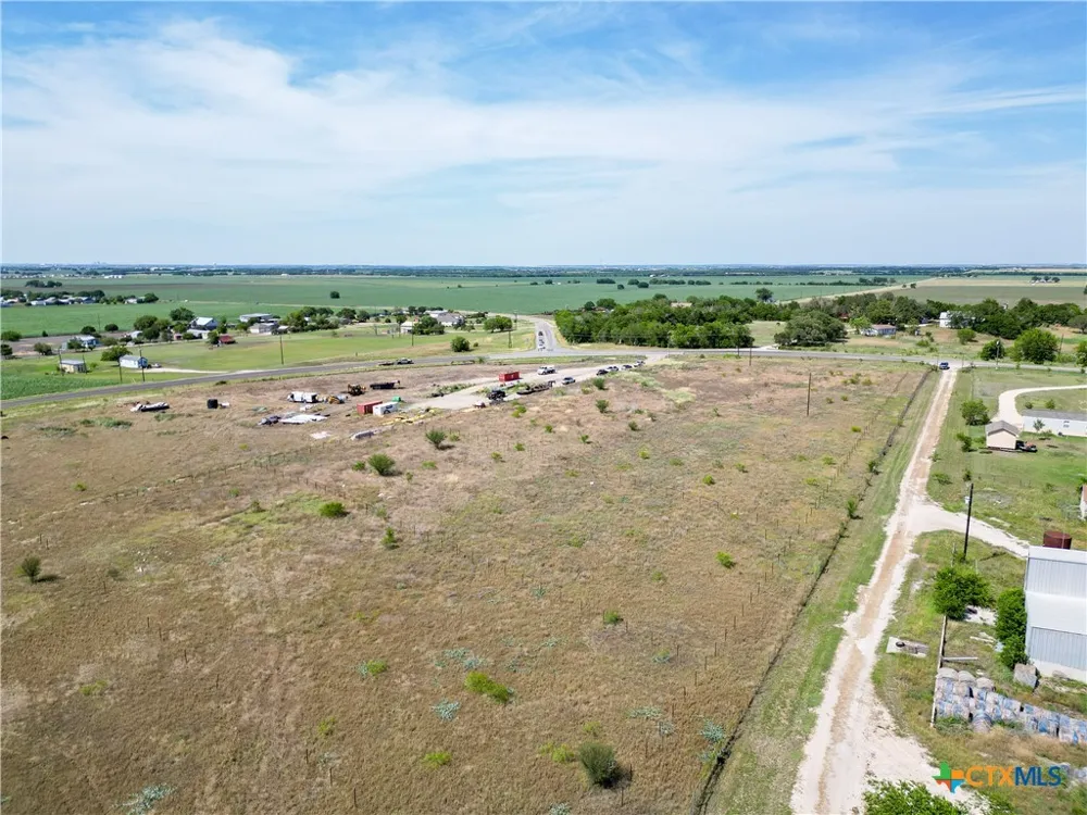 2143 Fm 1966 Maxwell, TX 78656