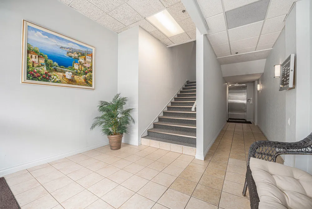 327 State Street ##2 St Joseph City, MI 49085
