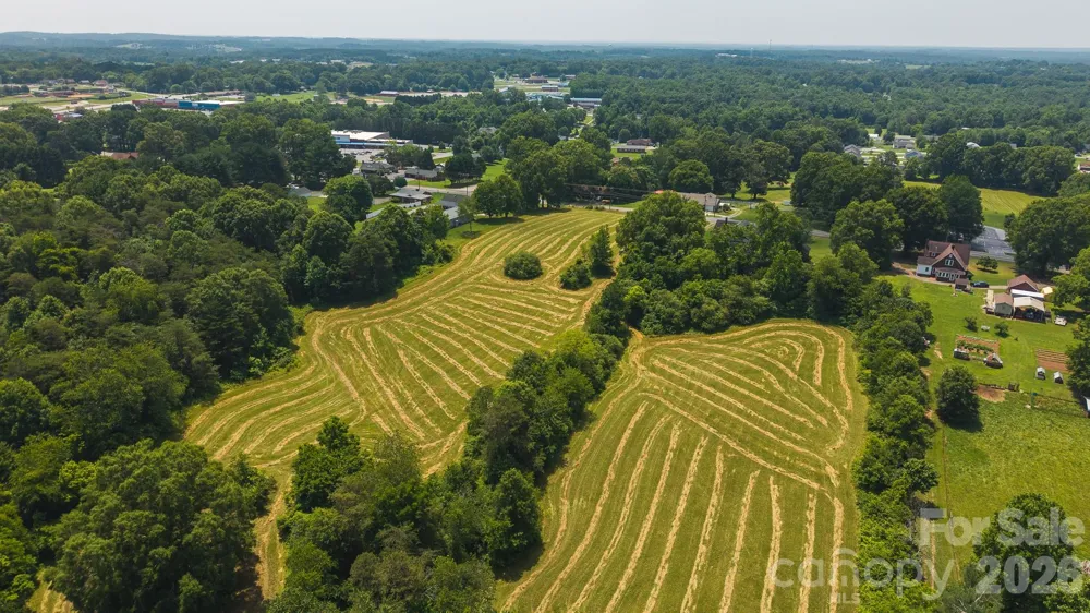 1040 NC 90 Highway W Taylorsville, NC 20681