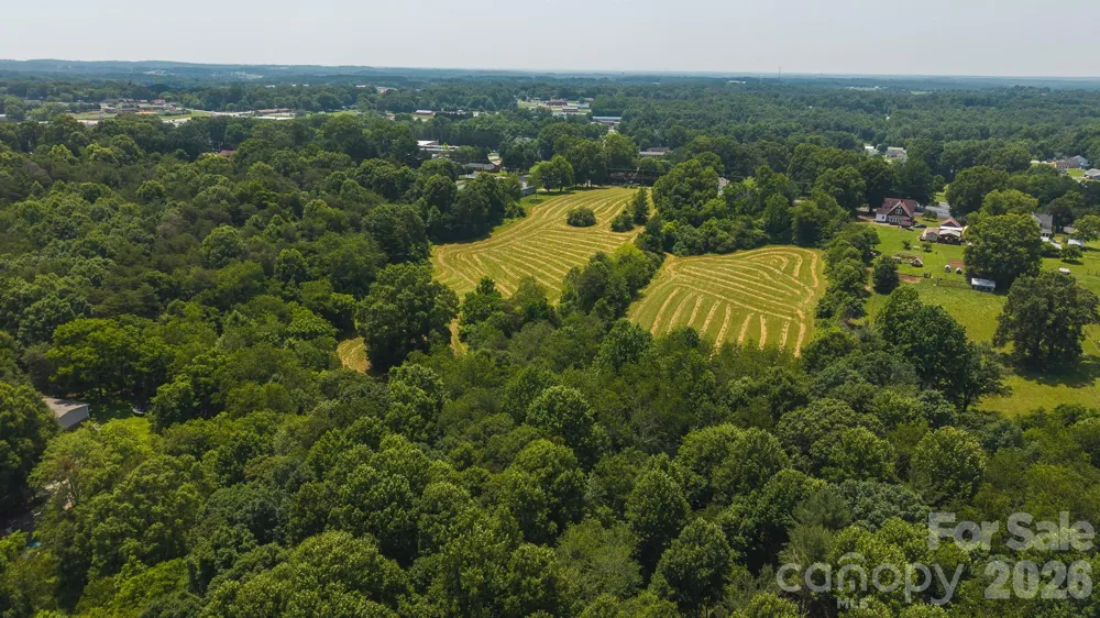 1040 NC 90 Highway W Taylorsville, NC 20681