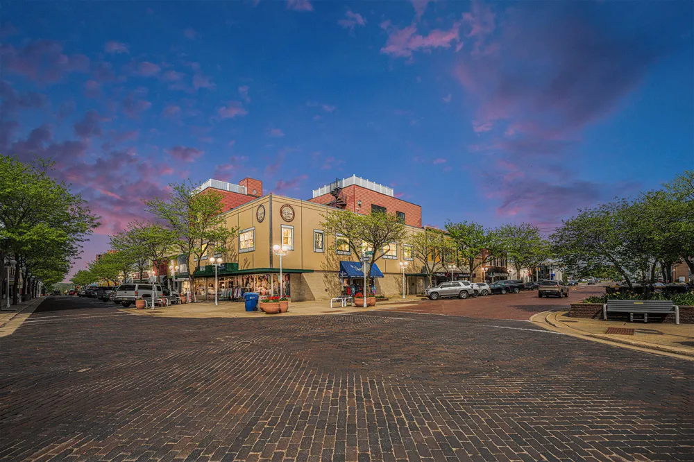 327 State Street ##2 St. Joseph, MI 49085