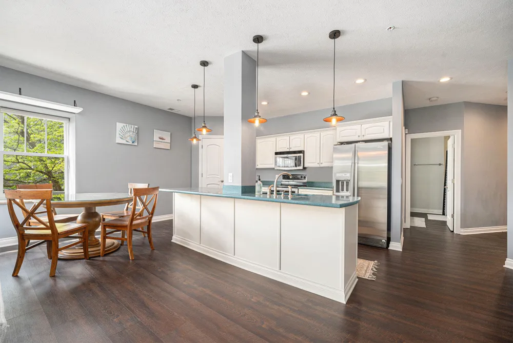 327 State Street ##2 St. Joseph, MI 49085
