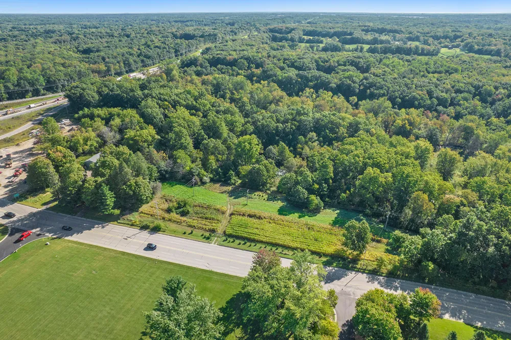 2431 Dearing Road Parma, MI 49269