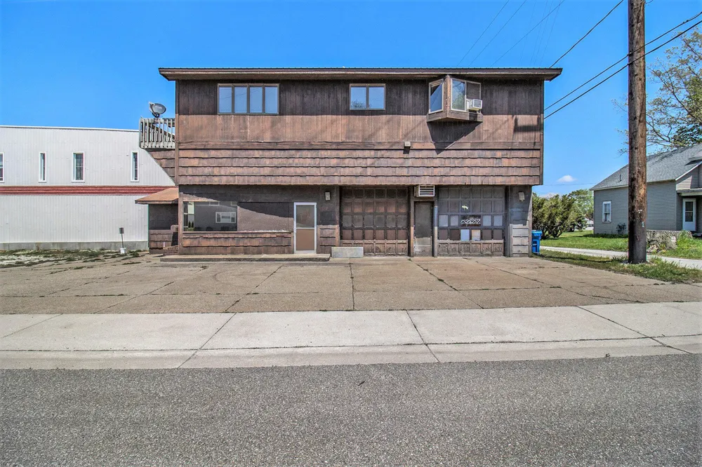 929 S Washington Avenue Ludington, MI 49431