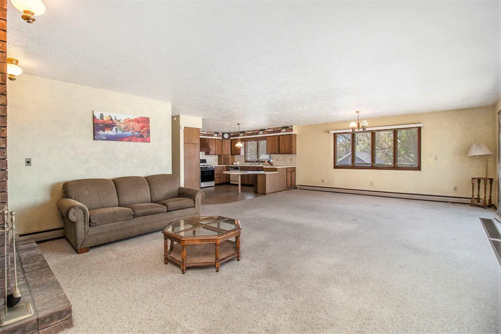 929 S Washington Avenue Ludington, MI 49431