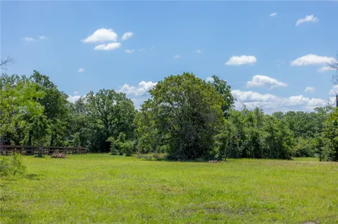 6676 Atakapan Trail