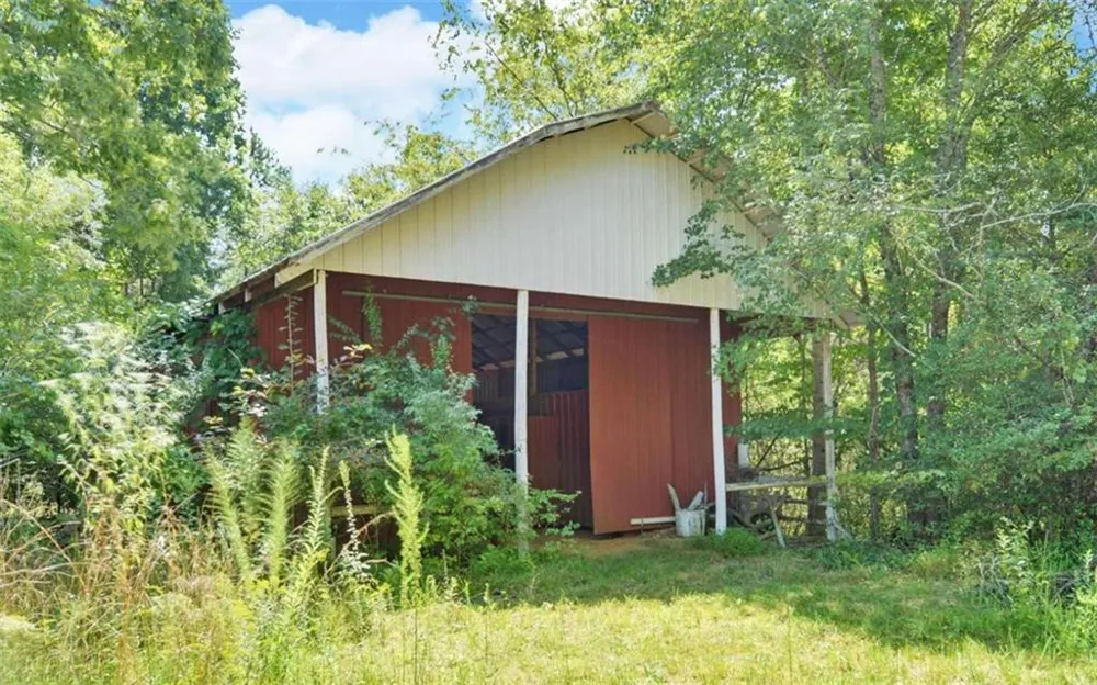 7514 Appalachian Highway Mineral Bluff, GA 30559