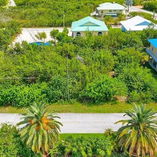 113 Jamaica St Duck, FL 33050