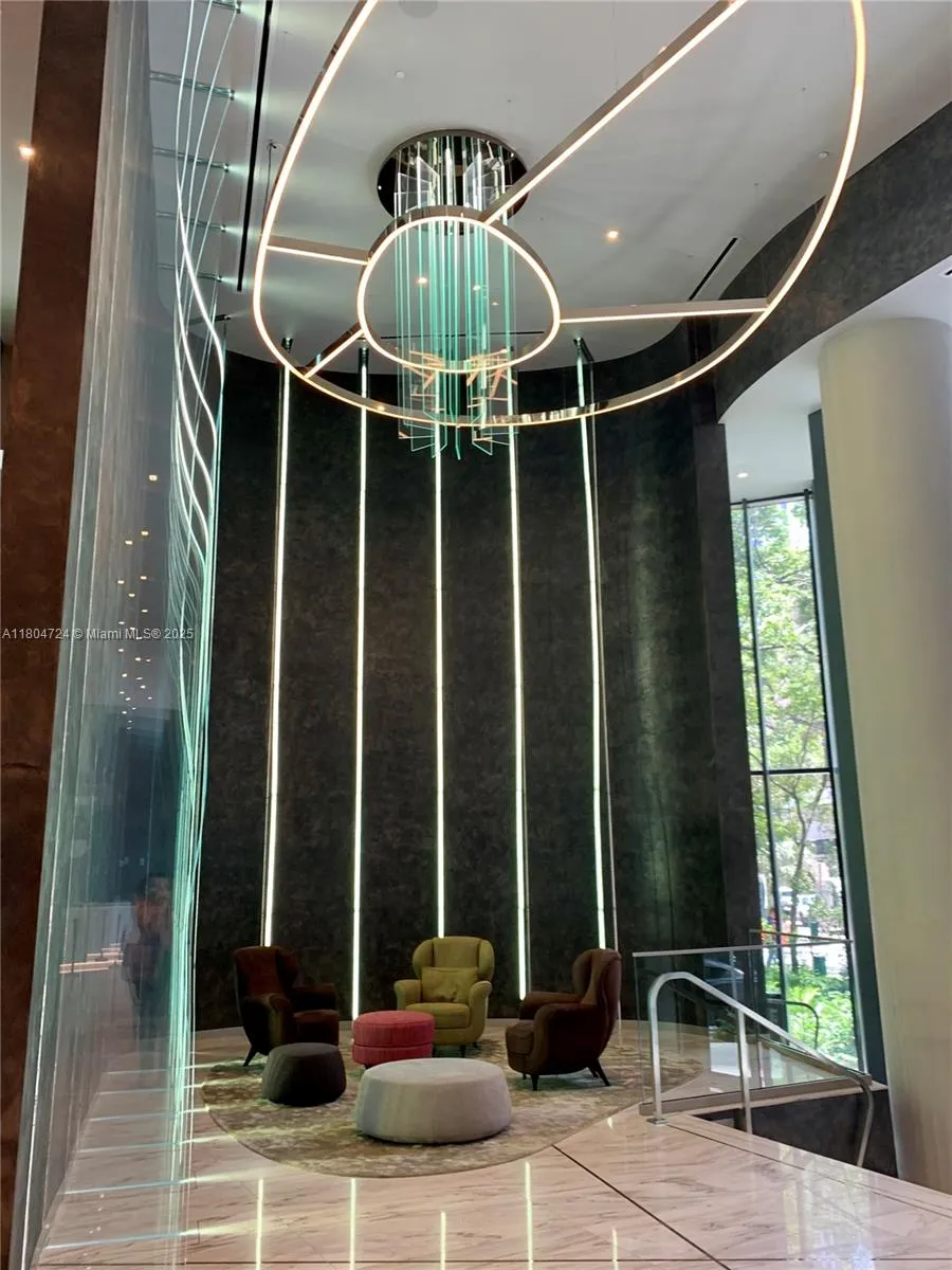 1000 Brickell Plz #1805 Miami, FL 33131