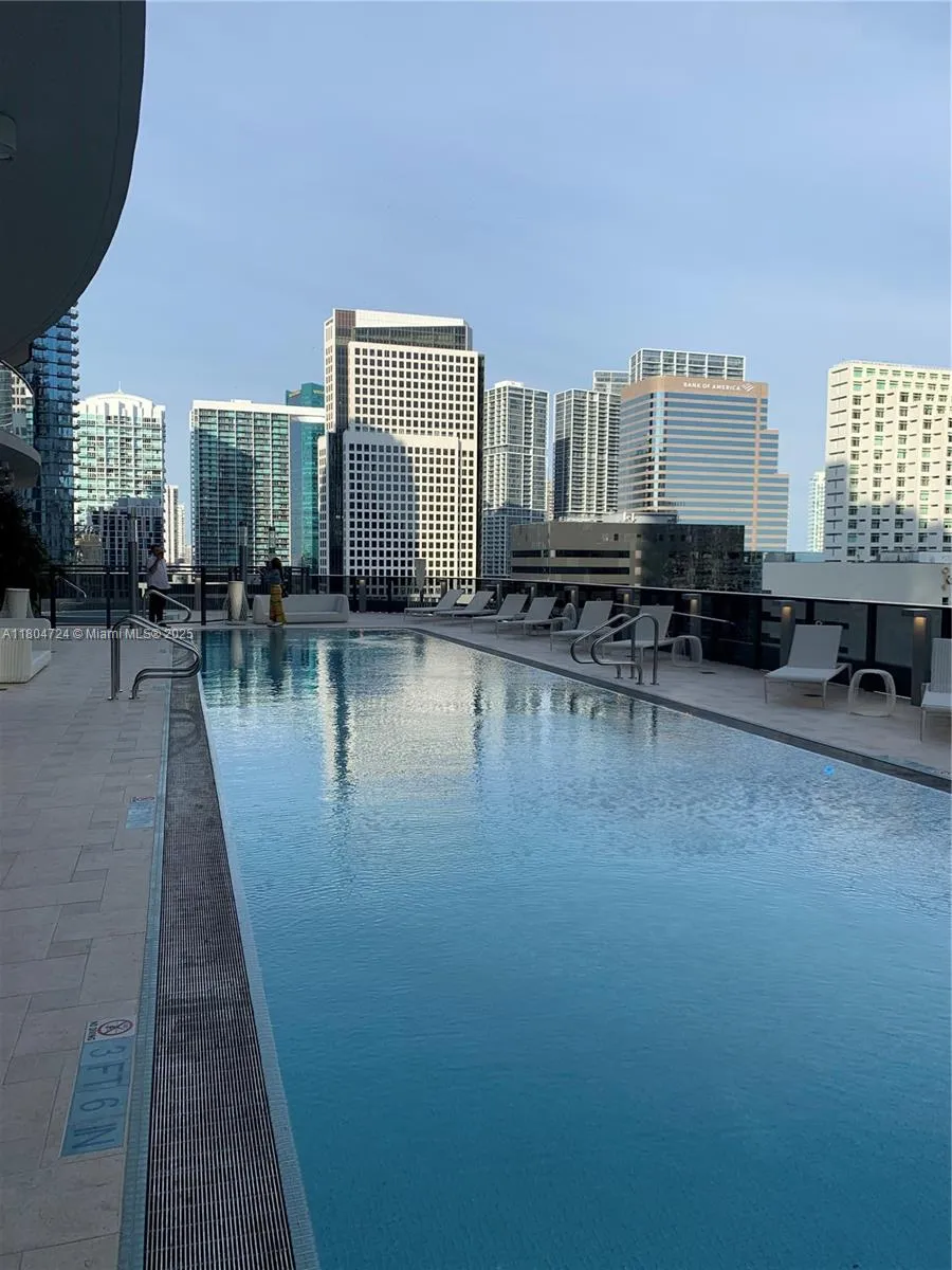 1000 Brickell Plz #1805 Miami, FL 33131