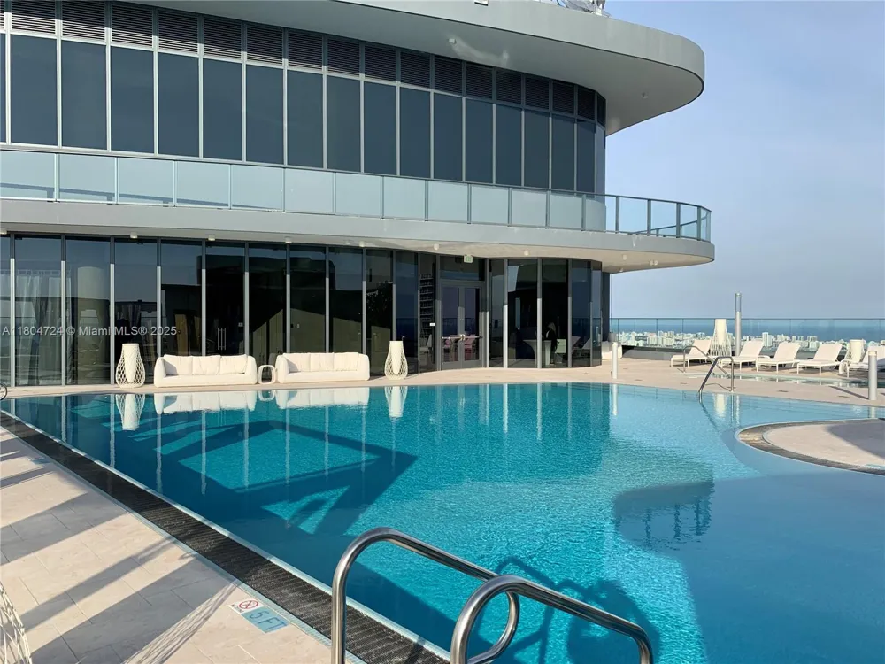 1000 Brickell Plz #1805 Miami, FL 33131