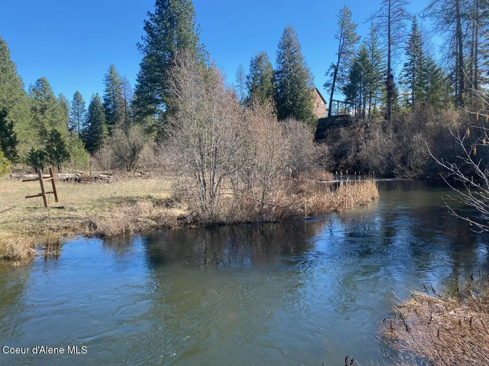 NKA Haughey Dr, Lot 10 Cocolalla, ID 83813