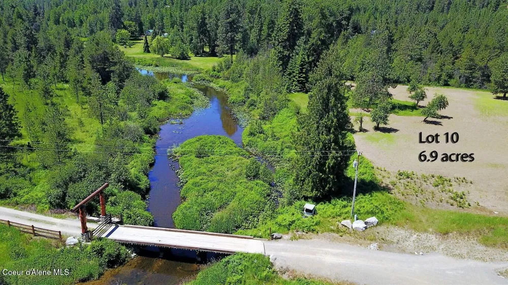 NKA Haughey Dr, Lot 10 Cocolalla, ID 83813