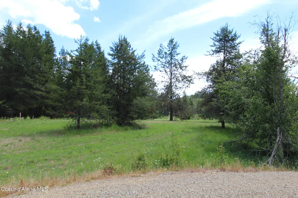 NKA Haughey Dr, Lot 10 Cocolalla, ID 83813