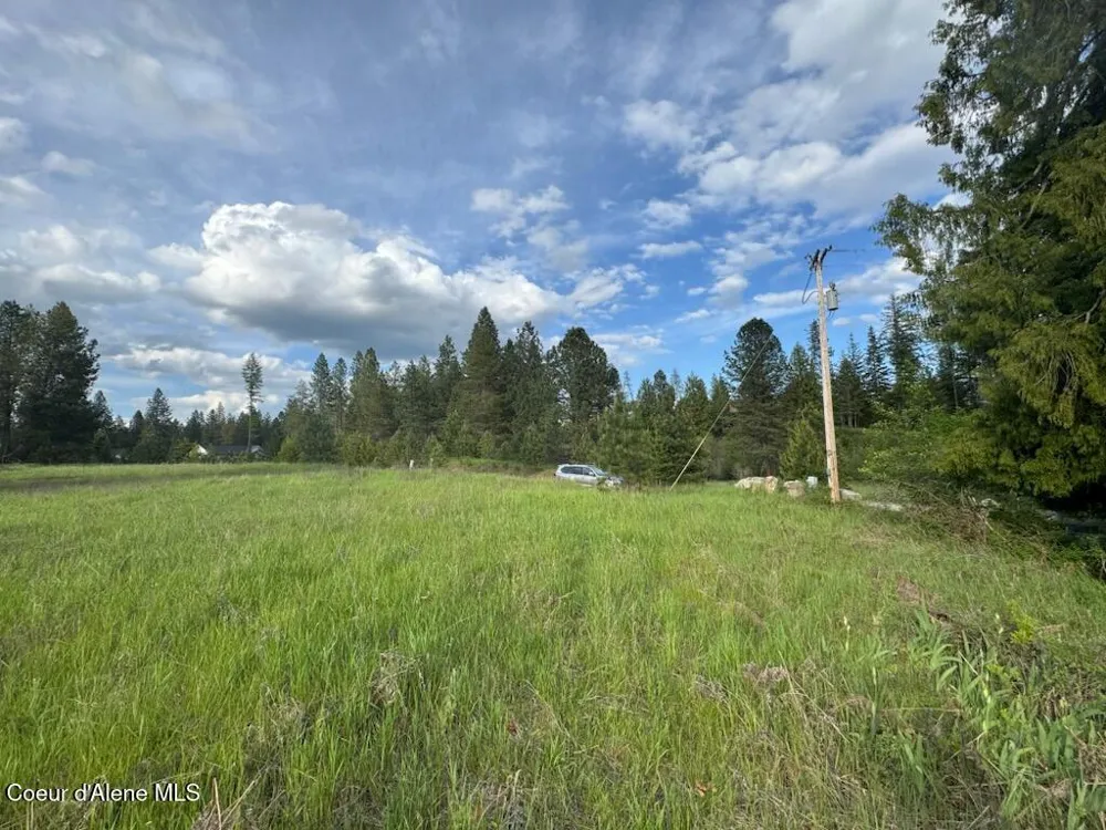 NKA Haughey Dr, Lot 10 Cocolalla, ID 83813