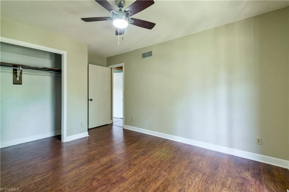 1625 Eagle Crest Drive Pfafftown, NC 27040
