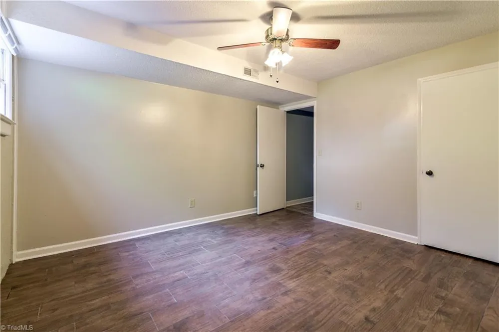 1625 Eagle Crest Drive Pfafftown, NC 27040