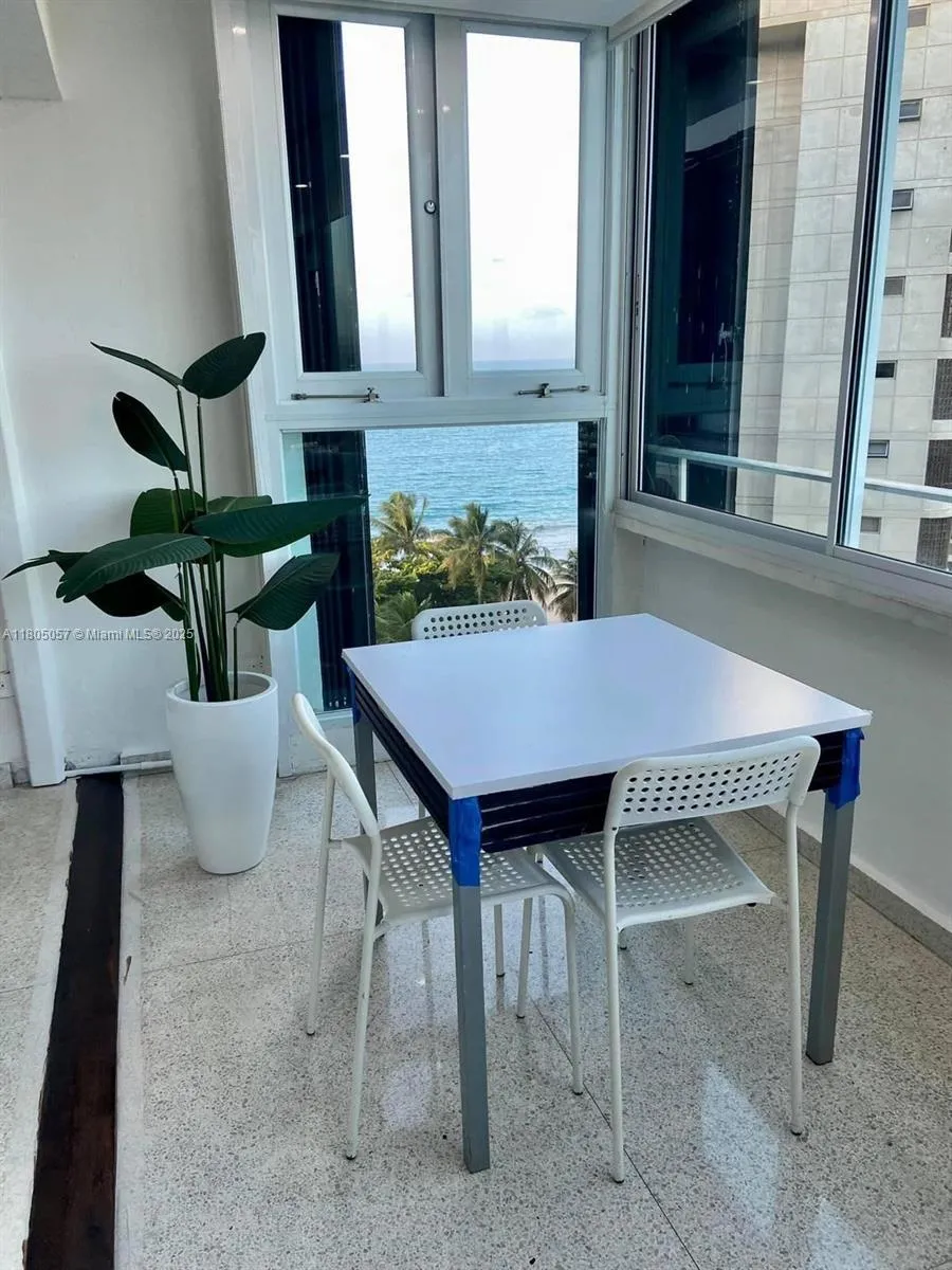 4429 Isla Verde #1002 
