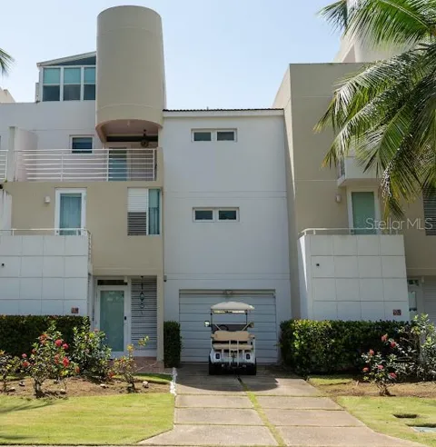 66 VILLAS DEL GOLF ESTE #66 Este