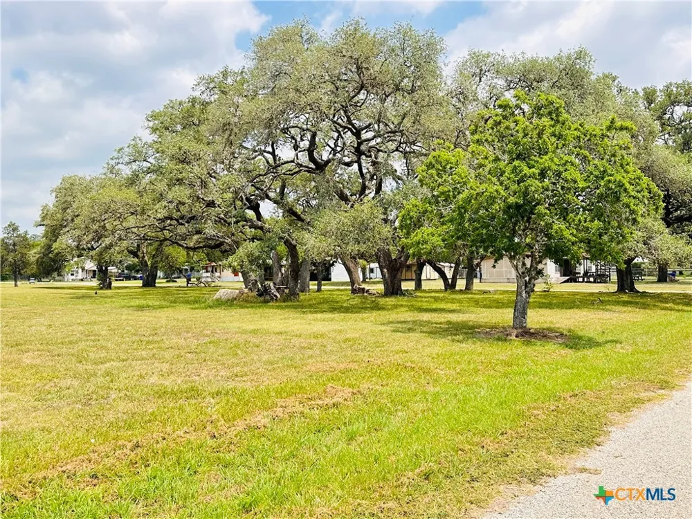 510 Pat Cleburne Street Yoakum, TX 77995