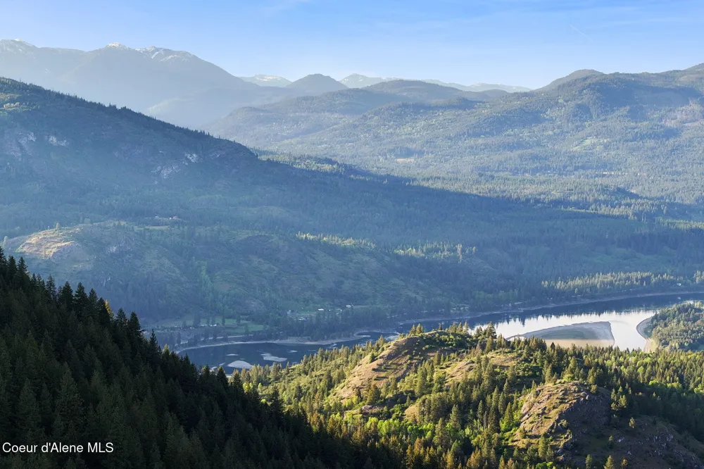 4345 Wilcox Road Northport, WA 99157