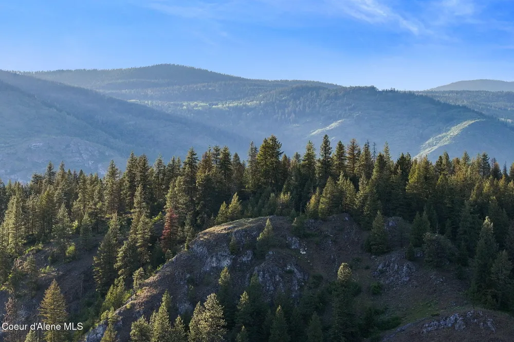 4345 Wilcox Road Northport, WA 99157