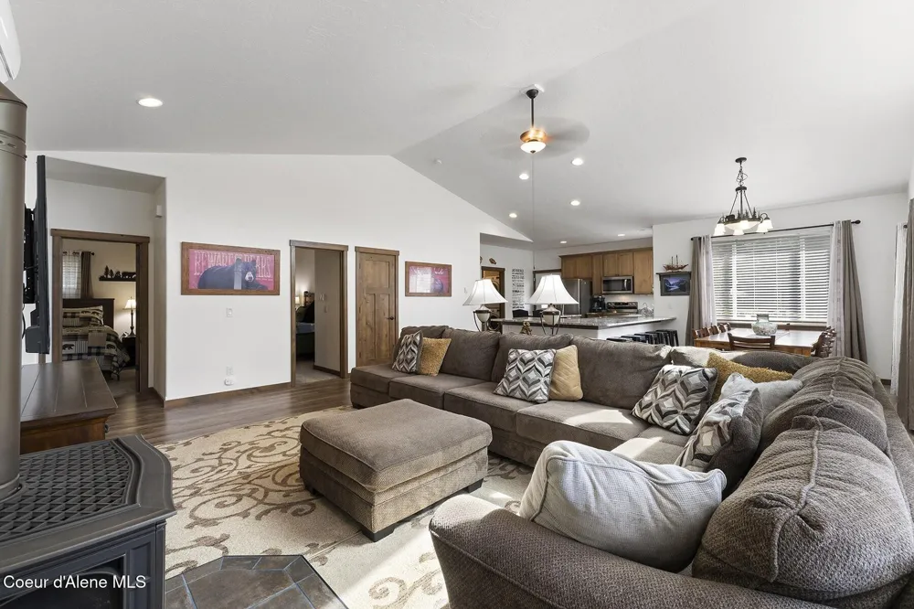 29955 Isle View Road Spirit Lake, ID 83869