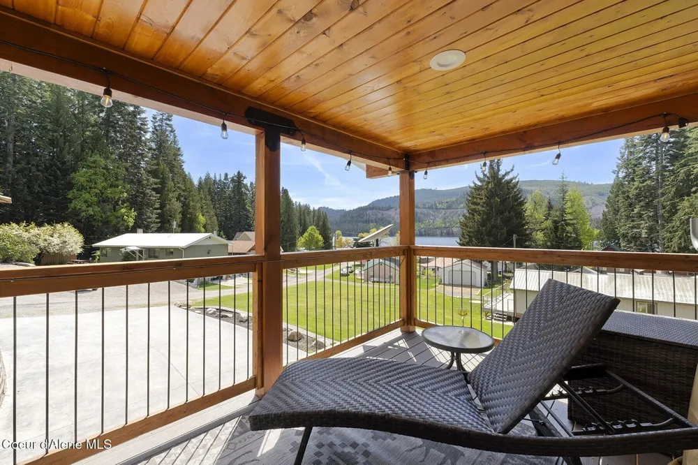 29955 Isle View Road Spirit Lake, ID 83869