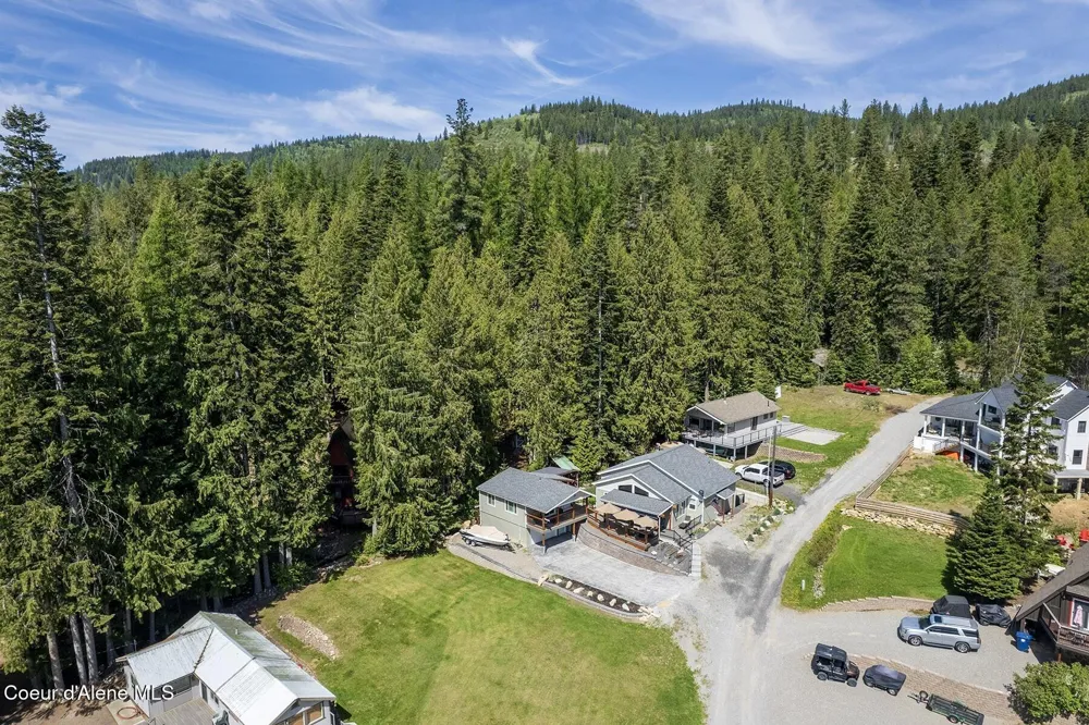 29955 Isle View Road Spirit Lake, ID 83869