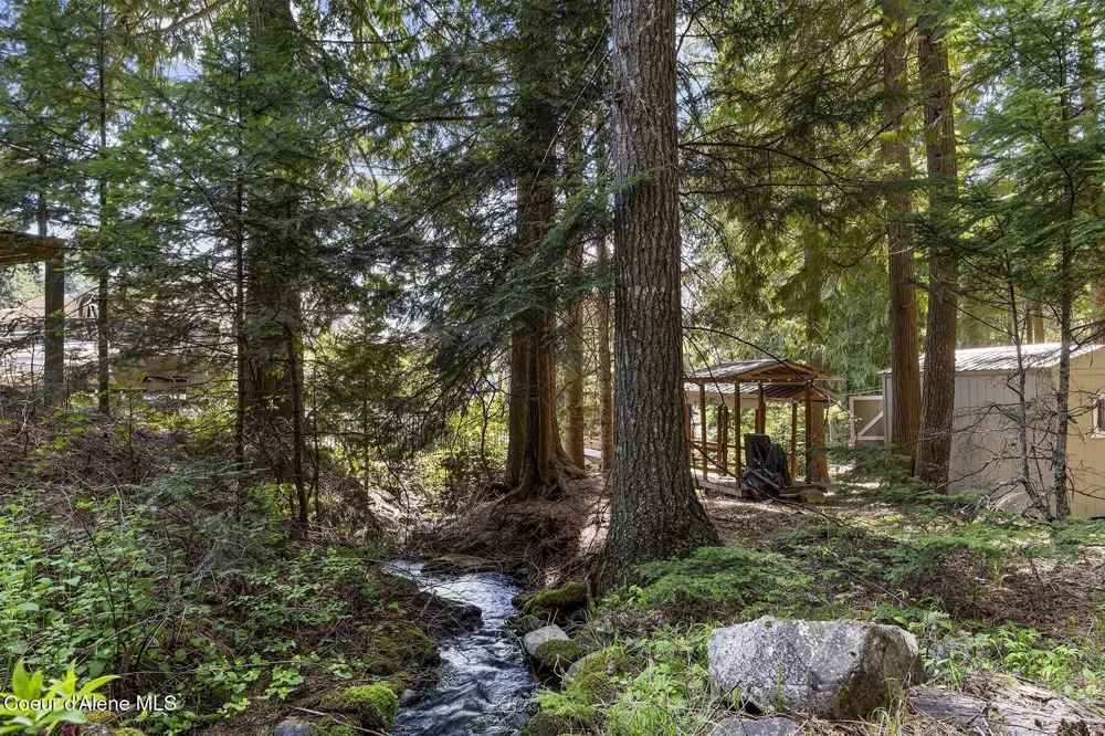 29955 Isle View Road Spirit Lake, ID 83869