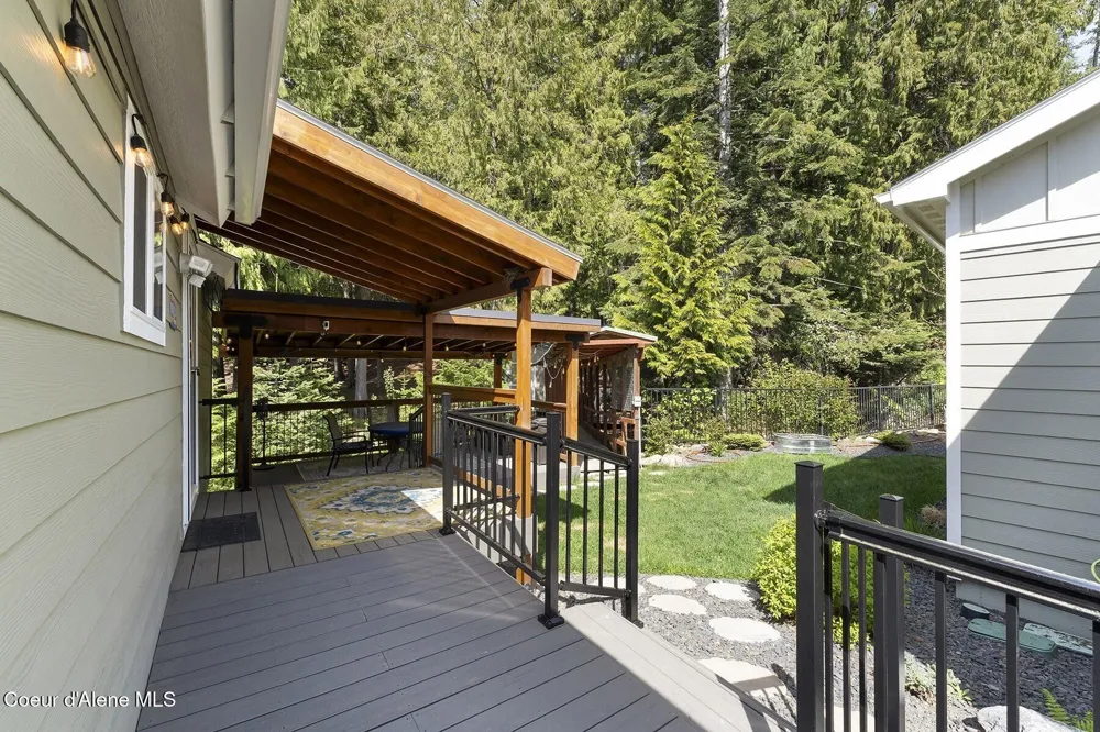29955 Isle View Road Spirit Lake, ID 83869