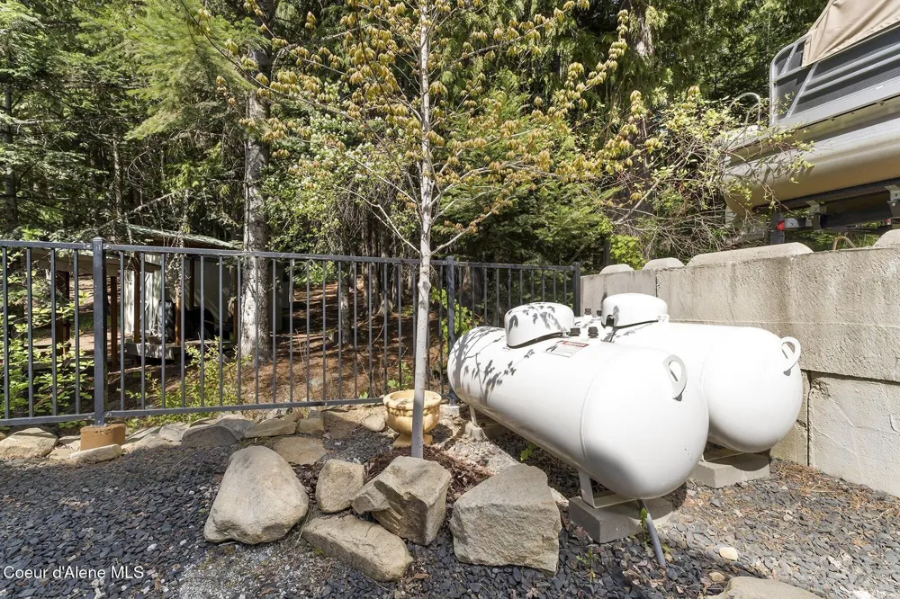 29955 Isle View Road Spirit Lake, ID 83869