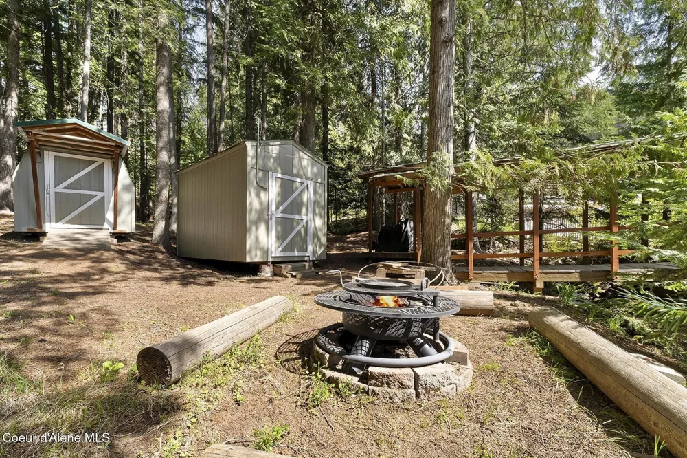 29955 Isle View Road Spirit Lake, ID 83869