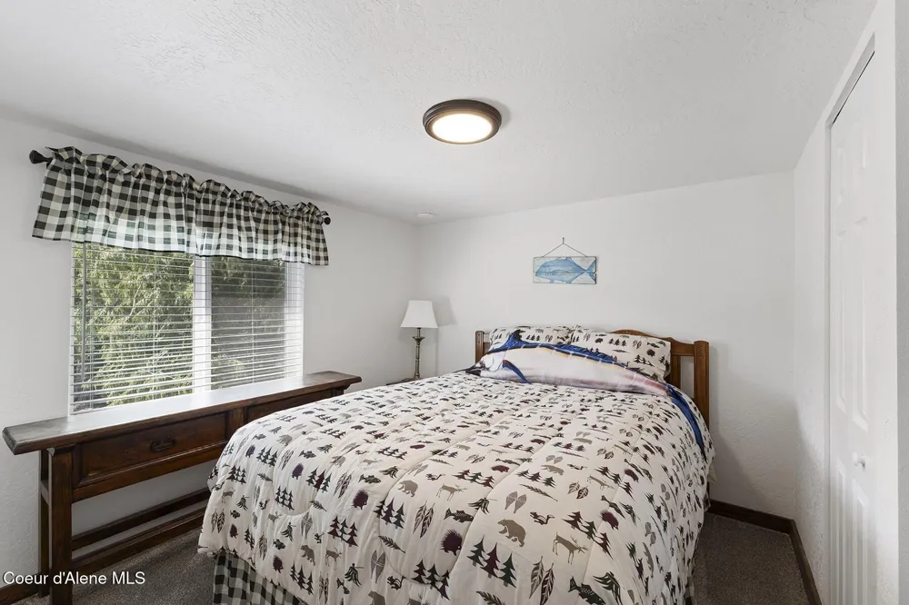 29955 Isle View Road Spirit Lake, ID 83869