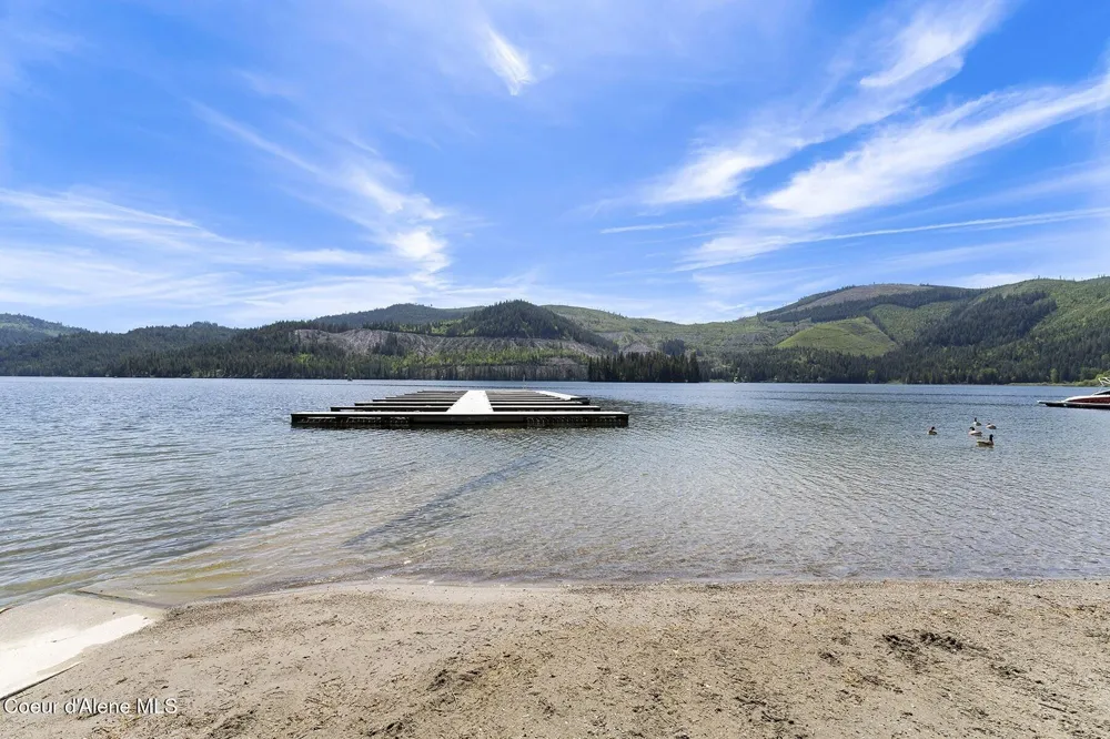 29955 Isle View Road Spirit Lake, ID 83869