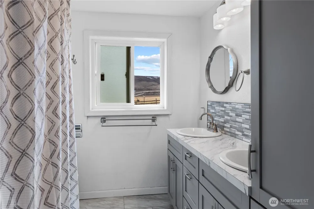 14530 Rutherford Road Yakima, WA 98903
