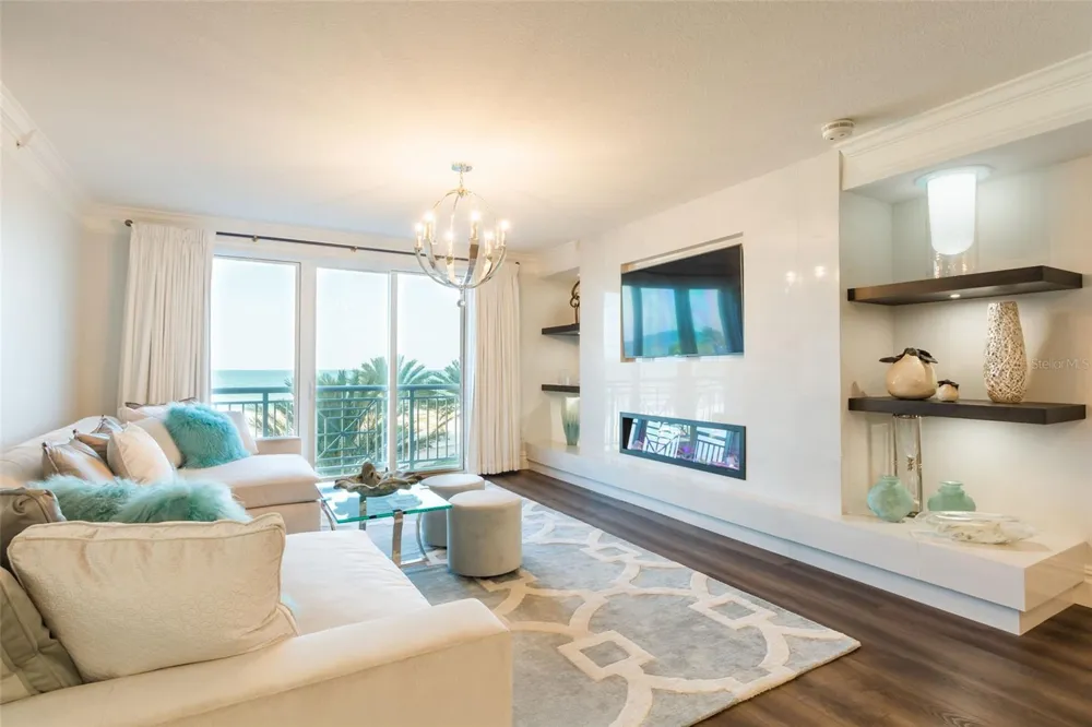301 S GULFVIEW BOULEVARD #304 Clearwater Beach, FL 33767