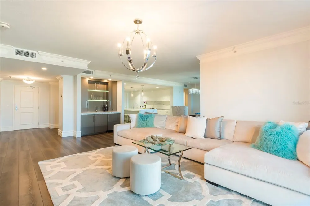 301 S GULFVIEW BOULEVARD #304 Clearwater Beach, FL 33767