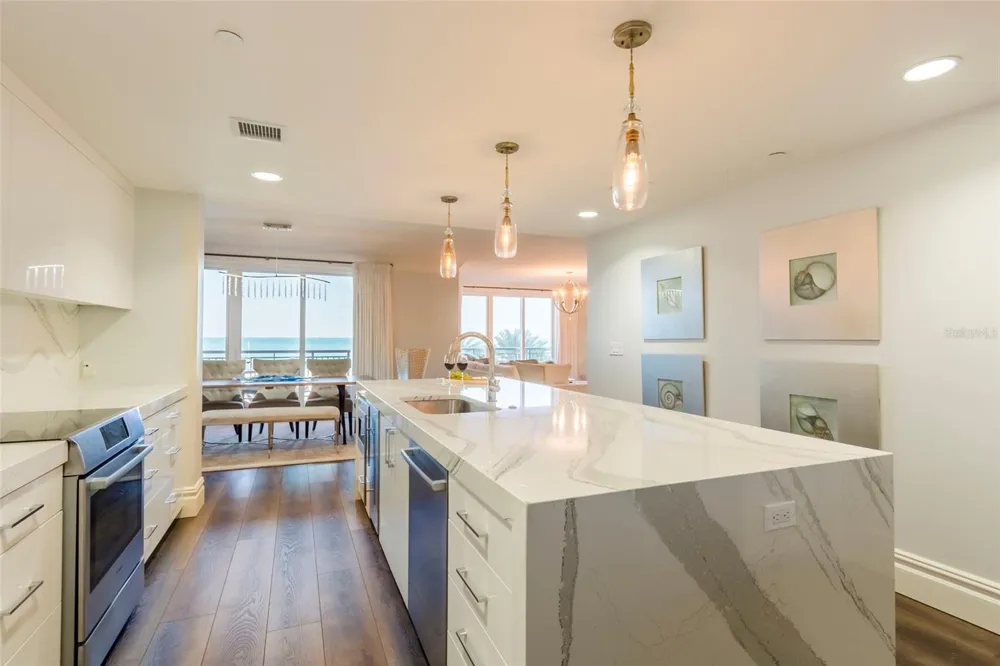 301 S GULFVIEW BOULEVARD #304 Clearwater Beach, FL 33767