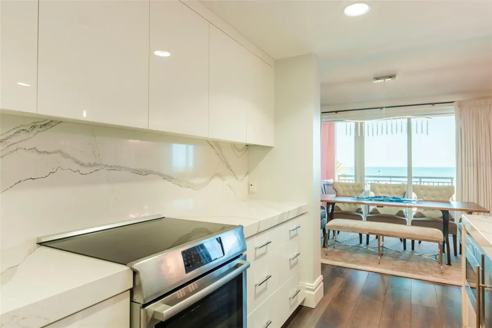 301 S GULFVIEW BOULEVARD #304 Clearwater Beach, FL 33767