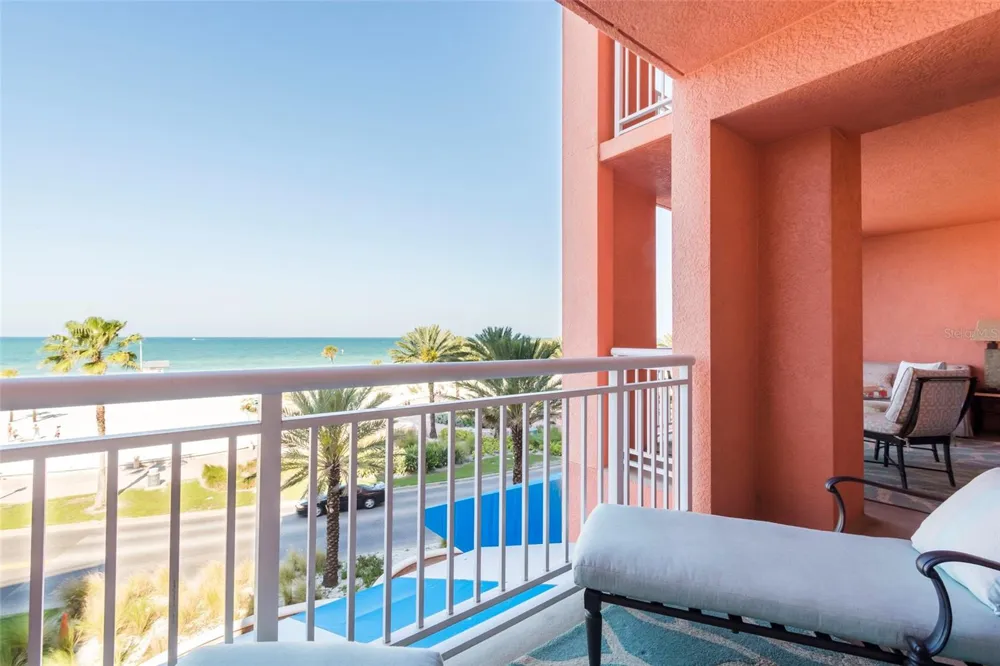 301 S GULFVIEW BOULEVARD #304 Clearwater Beach, FL 33767