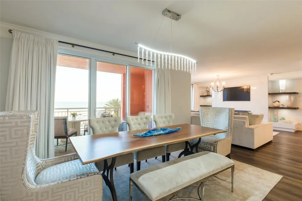 301 S GULFVIEW BOULEVARD #304 Clearwater Beach, FL 33767