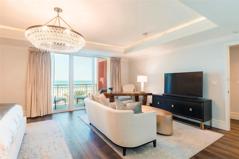 301 S GULFVIEW BOULEVARD #304 Clearwater Beach, FL 33767
