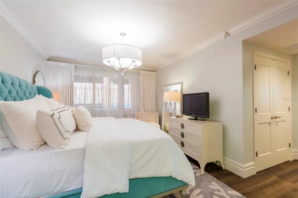 301 S GULFVIEW BOULEVARD #304 Clearwater Beach, FL 33767